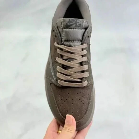 Travis Scott x Air Jordan 1 Low 'Velvet Brown'
